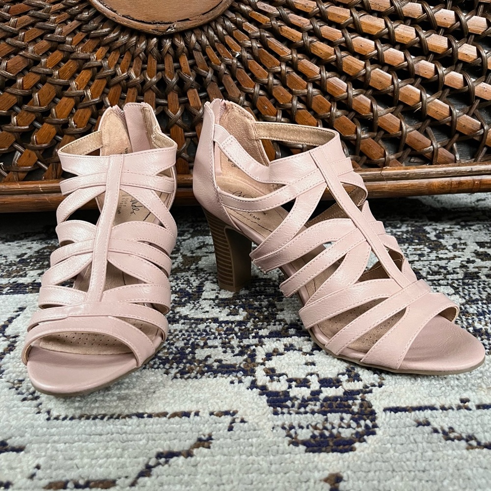 LifeStride Carter Blush Caged Heels - Women’s 9
